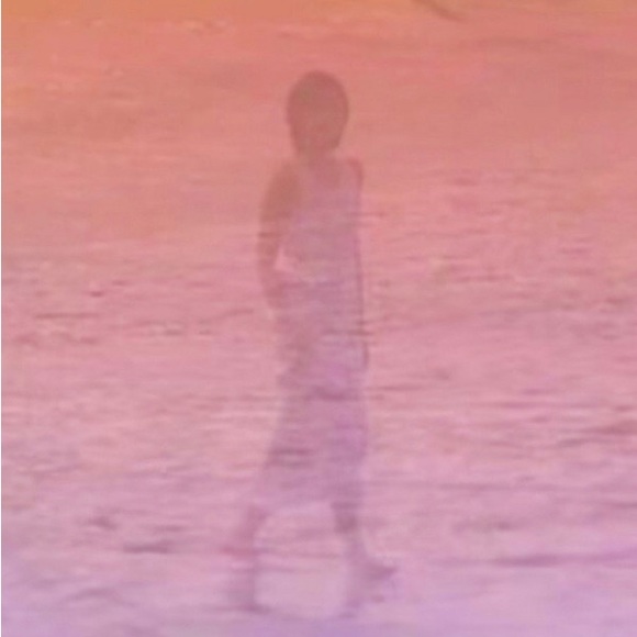 Meet your Posher, Christina - Picture 1 of 1